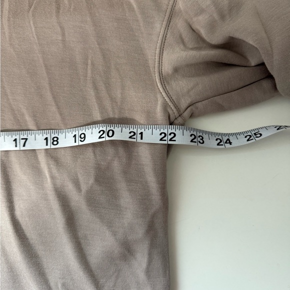 Danskin Mauve Pink Collared Sweatshirt V-neck Pullover Loungewear Large Women’s - Picture 6 of 10